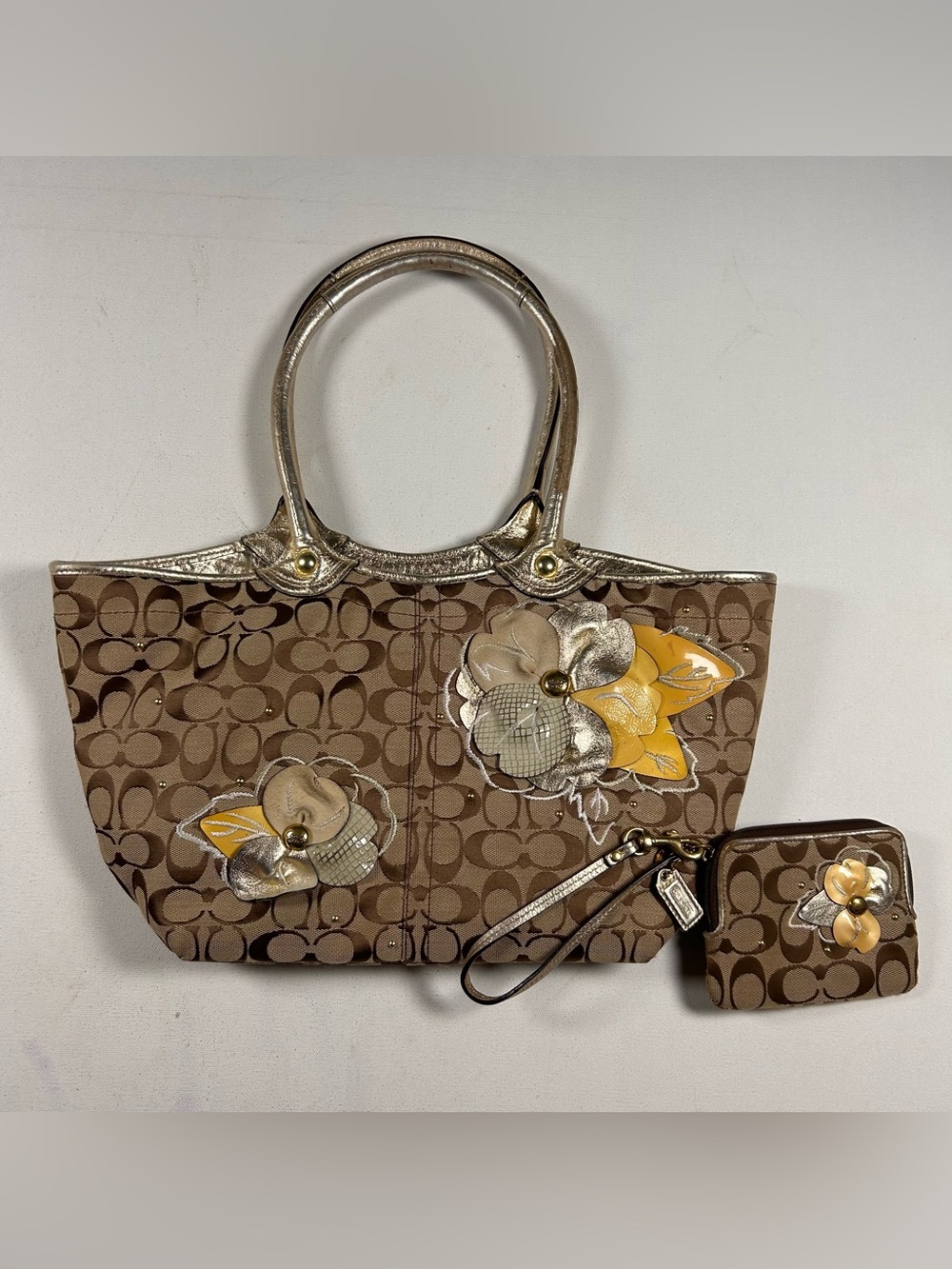 Coach Bleecker Signature Applique Floral Shoulder Tote Bag F16276 & Wallet